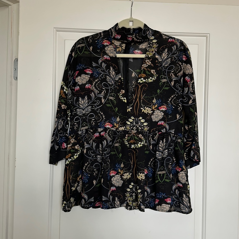 Lucca Patterned cutout blouse